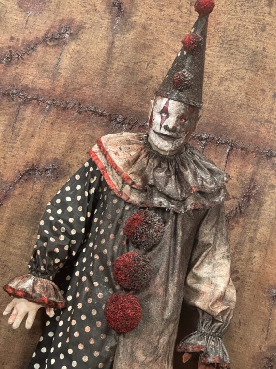 Mendez the Burnt Clown - Image 10