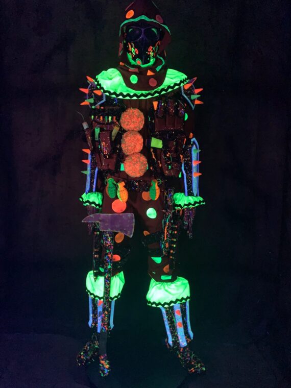 Spiked armor (Lights Out UV variant) - Image 2